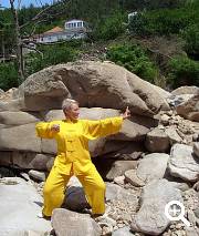 QiGong-Übung im Laoshan-Gebirge